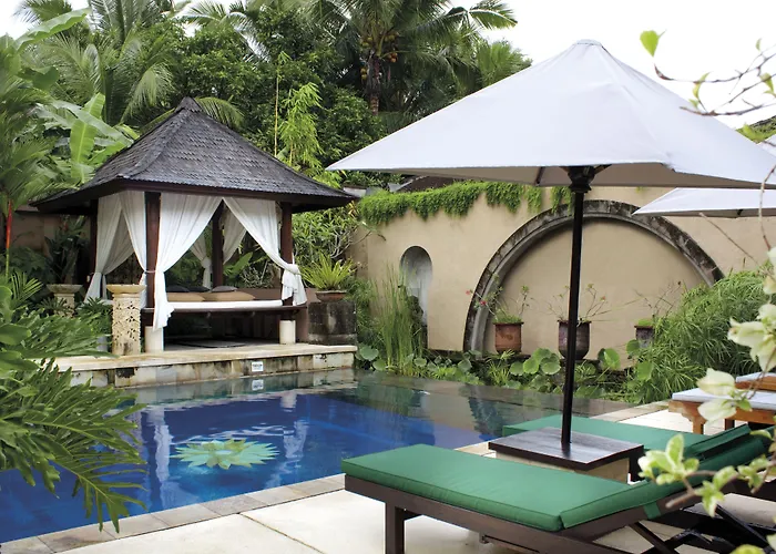 Bebek Tepi Sawah Restaurant & Hotel 3*