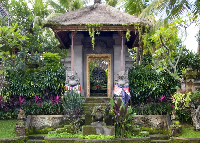 Hotel Bebek Tepi Sawah Restaurant &