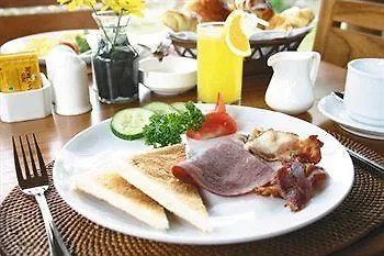 Hotel Bebek Tepi Sawah Restaurant &